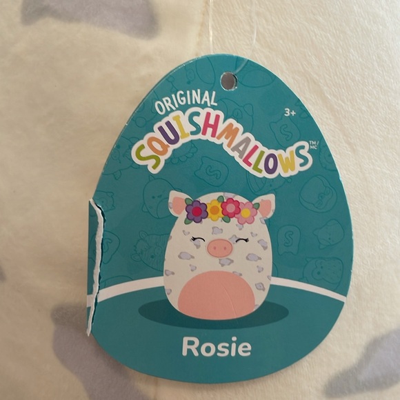 NWT 16” Rosie the Spotted Pig with Flower Crown Squishmallow - Picture 6 of 7